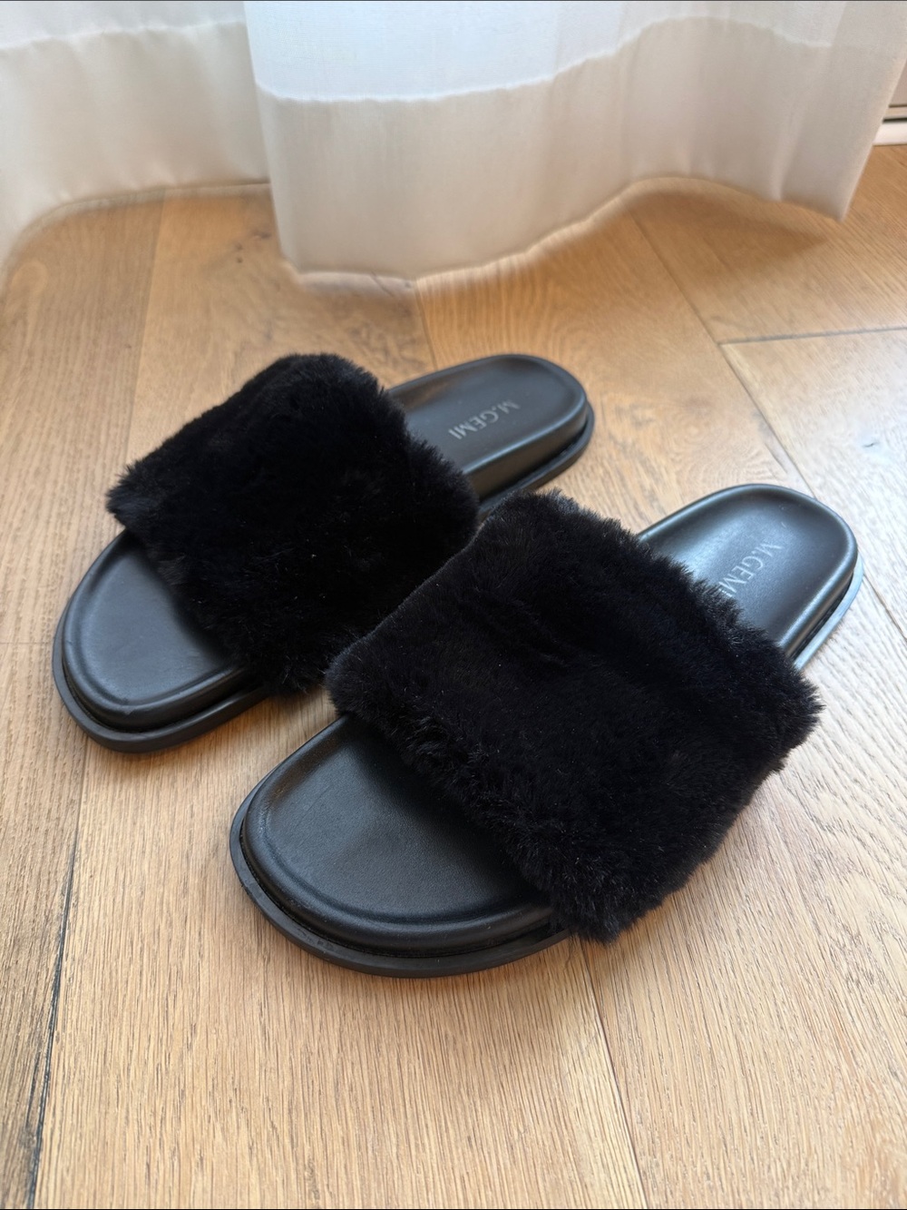 M. Gemi Black Faux Fur Slide Sandals size 40